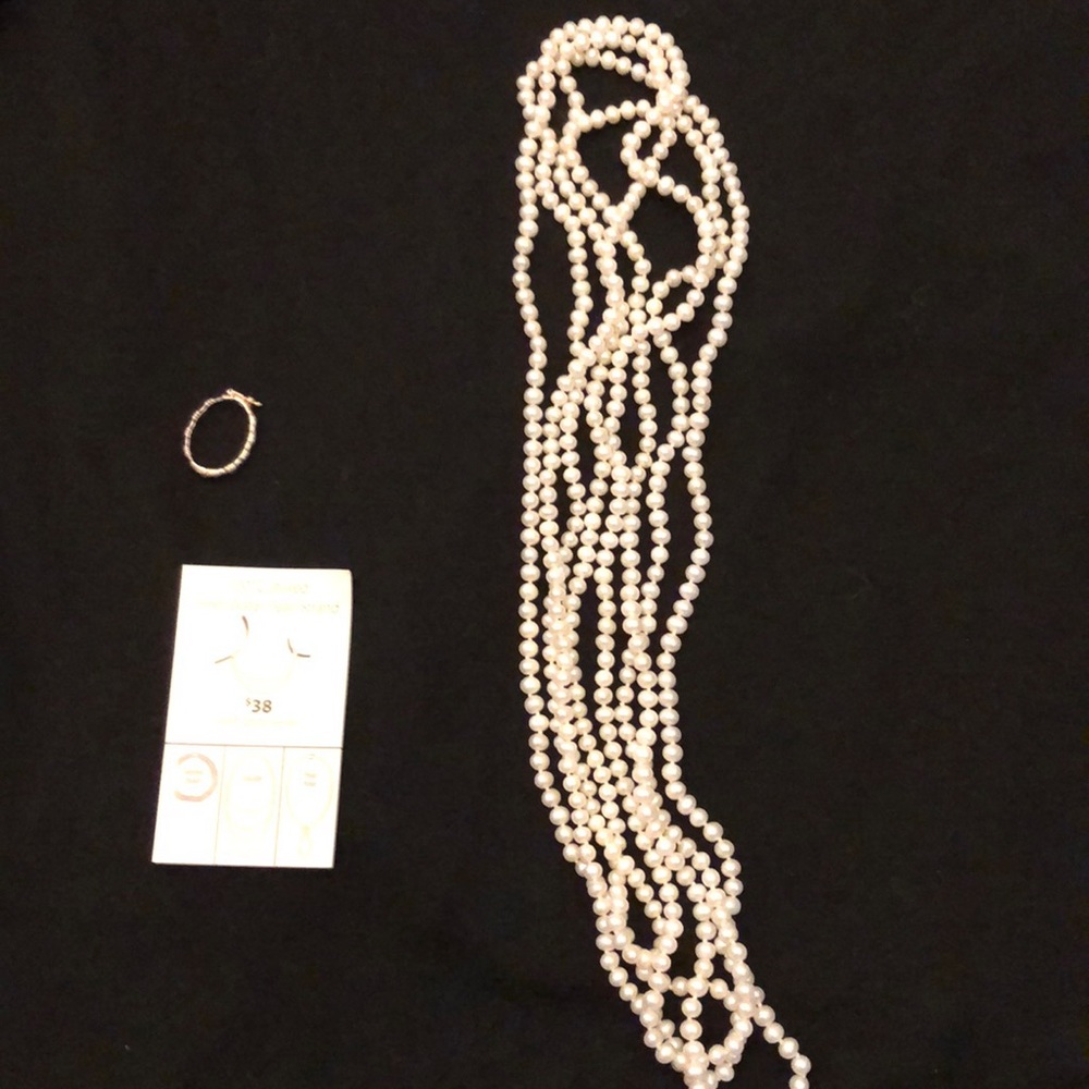 Pearl necklace